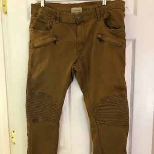 Smoke rise men’s  jeans pants size 38x34